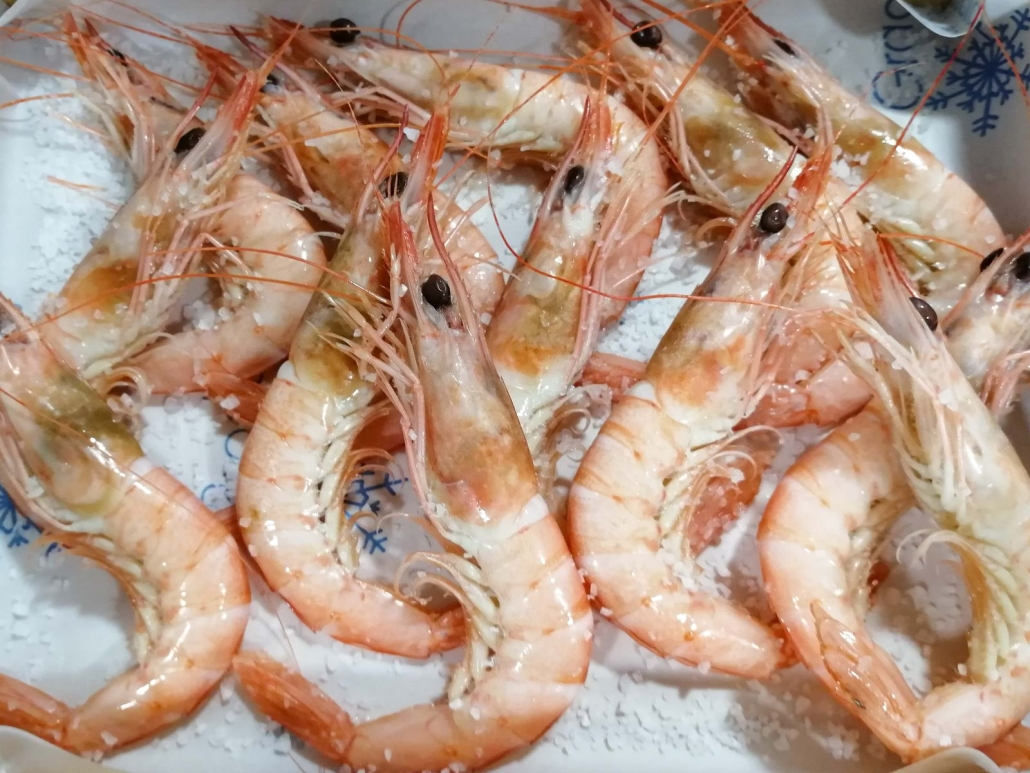 comer en el mercado del arenal